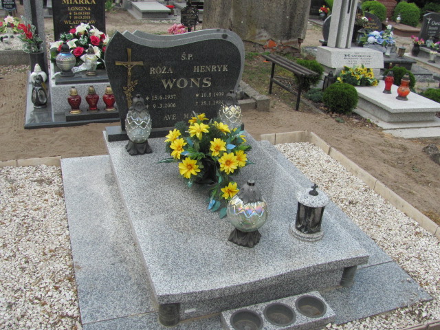 Grób Róża Wons