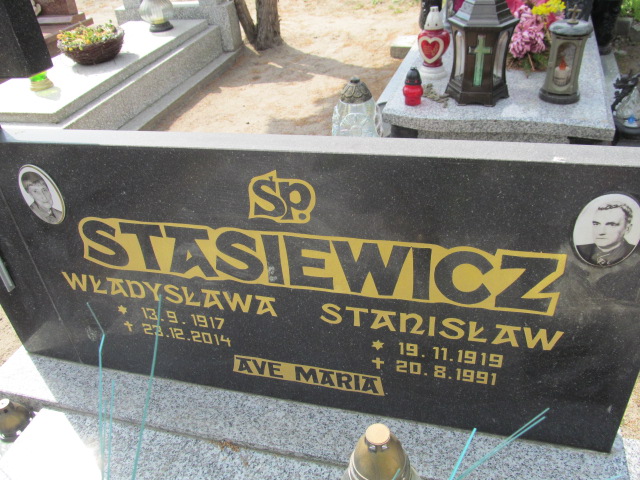 Władysława Stasiewicz 1917 Debrzno - Grobonet - Wyszukiwarka osób pochowanych