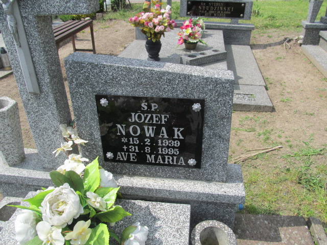 Wanda Grod 1949 Debrzno - Grobonet - Wyszukiwarka osób pochowanych