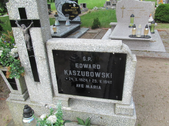Edward Kaszubowski 1924 Debrzno - Grobonet - Wyszukiwarka osób pochowanych