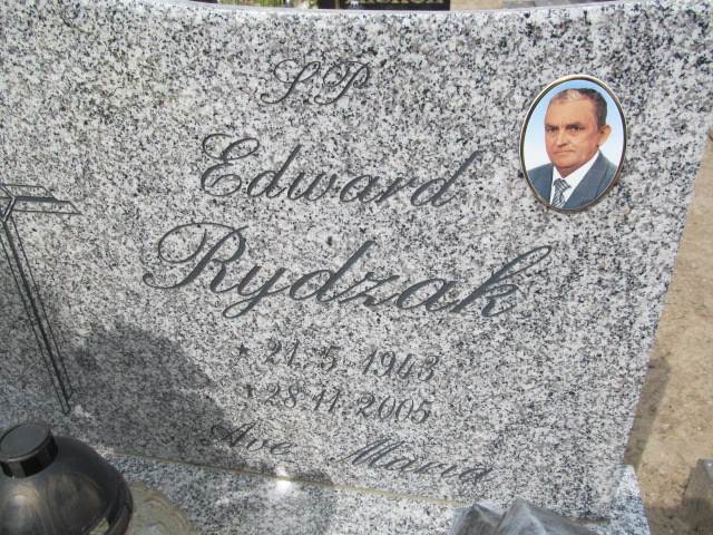 Edward Rydzak 1948 Debrzno - Grobonet - Wyszukiwarka osób pochowanych